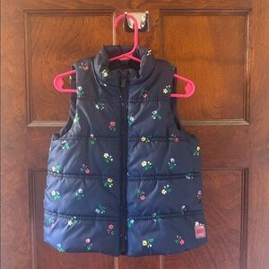 GAP Kids Floral Puffer Vest in Navy Blue